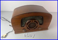 Beautiful Vintage Antique Zenith Radio Model 6D2614 Tube
