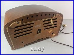 Beautiful Vintage Antique Zenith Radio Model 6D2614 Tube