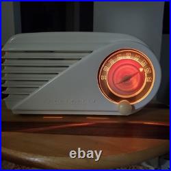 Beautiful Vtg Farnsworth Bullet Art Deco Style Radio GT-051 Looks & Plays EXE