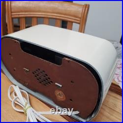 Beautiful Vtg Farnsworth Bullet Art Deco Style Radio GT-051 Looks & Plays EXE