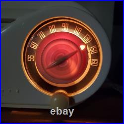 Beautiful Vtg Farnsworth Bullet Art Deco Style Radio GT-051 Looks & Plays EXE