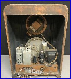 Beautiful, working 1937 Zenith 5S127 tombstone vintage vacuum tube radio- L@@K