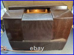 Bendix Bakelite 1949 AM/FM Tube Superheterodyne Radio Model 75P6U Vintage Bendix Bakelite 1949 AM/FM Tube Superheterodyne Radio Model 75P6U Vintage