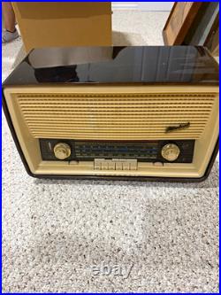 Blaupunkt Madeira Vintage Tabletop Tube Radio AM/FM Shortwave Made in Germany