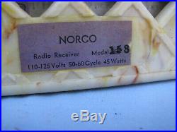 C1935 NORCO TUBE RADIO w BEETLE PLASTIC CASE MODEL 158 vintage Plaskon