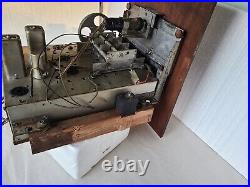 CAPEHART VINTAGE TUBE RADIO, AS IS, For Parts Or Repair Only