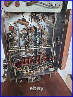 CAPEHART VINTAGE TUBE RADIO, AS IS, For Parts Or Repair Only