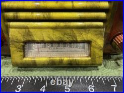 Clarion Vintage Tube Radio, Beautiful Two Tone Green Swirl (catalin like)