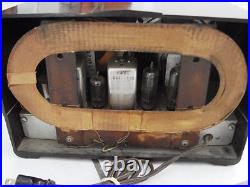 Constellation Model 1135 Bakelite Tube Radio Vintage Works No Back Cover