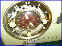Crosley Chartreuse 1950's Vintage Dashboard D-25CE Tube clock / Radio HUMS