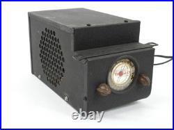 Crosley Fiver-Roamio Vintage Car Tube Radio Receiver (very clean, untested)