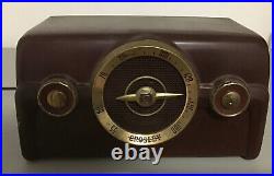 Crosley Model 10-138 vintage tube radio (Repairs may be needed)