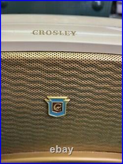 Crosley Radio Vintage Model 9-104W