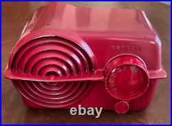 Crosley Red Bullseye Tube Radio 11-115U Serenader WORKS Bakelite Vtg MCM Atomic Crosley Red Bullseye Tube Radio 11-115U Serenader WORKS Bakelite Vtg MCM Atomic