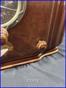 Crosley Tube Wood Tombstone Vintage Radio! Working