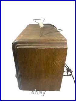 Delco Tube Radio R-1140 From 1938 Does Turn On Police Band Wood Cabinet Vtg