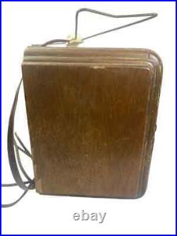 Delco Tube Radio R-1140 From 1938 Does Turn On Police Band Wood Cabinet Vtg