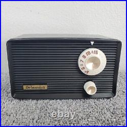 Delmonico Tube Radio Model NT-5 AM Mini Vintage MCM Black Plastic Tested Working