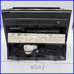 E1 Zenith Solid State Trans Oceanic Royal D7000 11 Band Radio Vintage 1968-1971