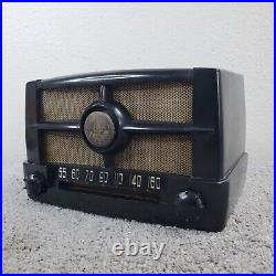 Emerson 587 Tube Radio AM Mini Bakelite Vintage Mid Century MCM Tested Working