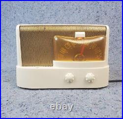 Emerson Tube Radio Model 511 Moderne AM White Plaskon Vintage 1940s Tested Works