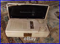 Emerson vintage radio Model 640,1940's Beige marbled battery operated