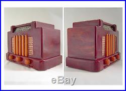 Fine Vintage Addison 5d Am/sw Red Catalin A5 Courthouse Tube Radio