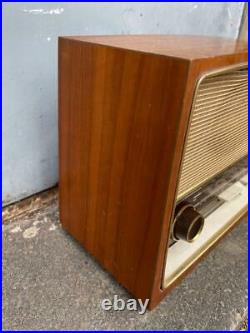 FM108 GRUNDIG 2500 wooden made table top tube radio vintage tested 1966
