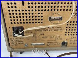 FOR PARTS Vintage Grundig Wood Tube Radio model 101-U AM/FM