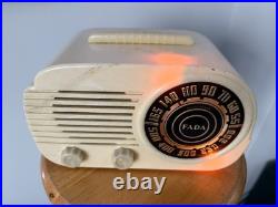 Fada Radio Vintage Cloud 845 Nice Works, Read Descrip, See Pictures