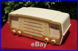 Fantastic Retro Vintage Kriesler 11-71 Ivory & Gold Valve Tube Radio Late 1950's