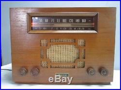Ferguson Vintage Wood Radio Table Top Mantel AM SW Short Wave