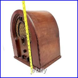 For Repair Vintage 1930's Philco Cathedral Tube Radio Solid Wood Large Tabletop