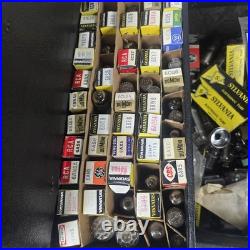 Full Untouched Vintage Sylvania Electronic Tubes TV Radio Serviceman Case