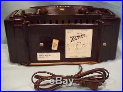 Fully Restored 1957 Vintage Zenith Model Z515 Antique Tube AM Clock Radio