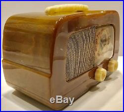 GREEN Fada #711 Dip Top Catalin Bakelite 1946 vintage vacuum tube radio- WORKS
