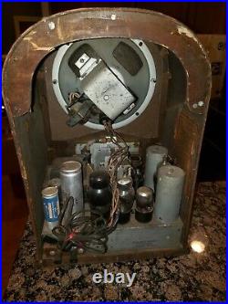 General Electric E61 Vintage Tombstone Tube Tabletop ge Radio Stereo E-61