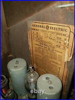 General Electric E61 Vintage Tombstone Tube Tabletop ge Radio Stereo E-61
