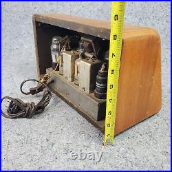 General Electric GD-60 Tube Radio Vintage Wood Pushbutton AM GE Not Working