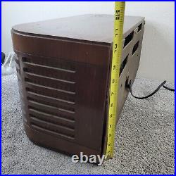 General Electric J-71 Tube Radio AM Shortwave GE Vintage 1940's RARE Works