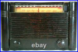General Electric marbled Bakelite 1950's Vintage tube radio