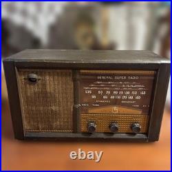 General Vacuum Tube Radio 6s-8 Vintage 1950s General Vacuum Tube Radio 6s-8 Vintage 1950s
