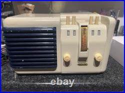 Goodyear Vintage Bakelite AM Tube Radio Late 30's