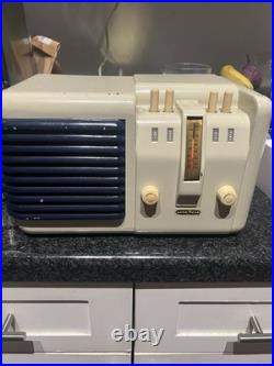 Goodyear Vintage Bakelite AM Tube Radio Late 30's