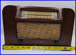 Great Original Condition Philco Model 42-321 Vintage Tube Working AM Radio