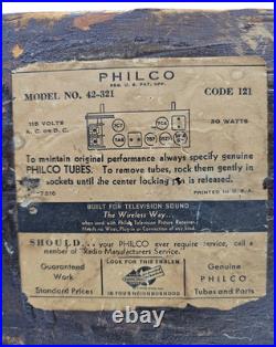 Great Original Condition Philco Model 42-321 Vintage Tube Working AM Radio