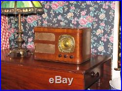 Grunow vintage tube radio 588