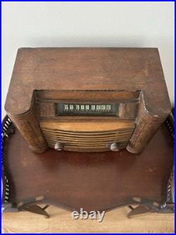 King Model 4602 Vintage Wooden Tube Radio All Original, AA5 Chassis, Untested