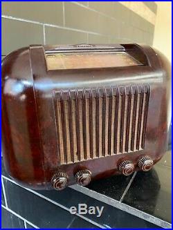 Kreisler Vintage Bakelite Tube Radio 11-20