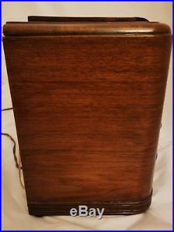 L@@k! Rare Vintage 1936 Remler Wooden Radio Model 34 in Working Condition